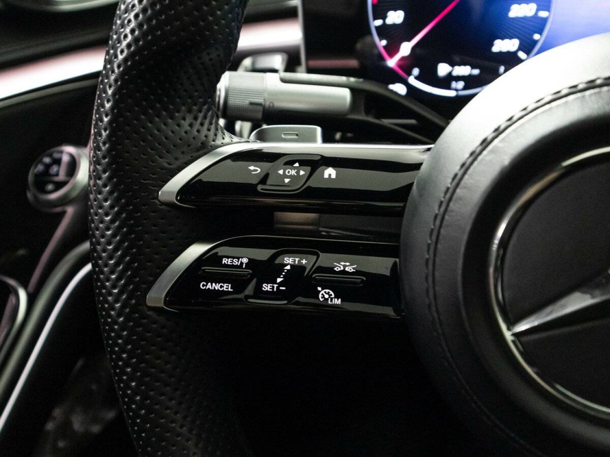 Купить Mercedes-Benz S-Класс с пробегом. Фото: #24