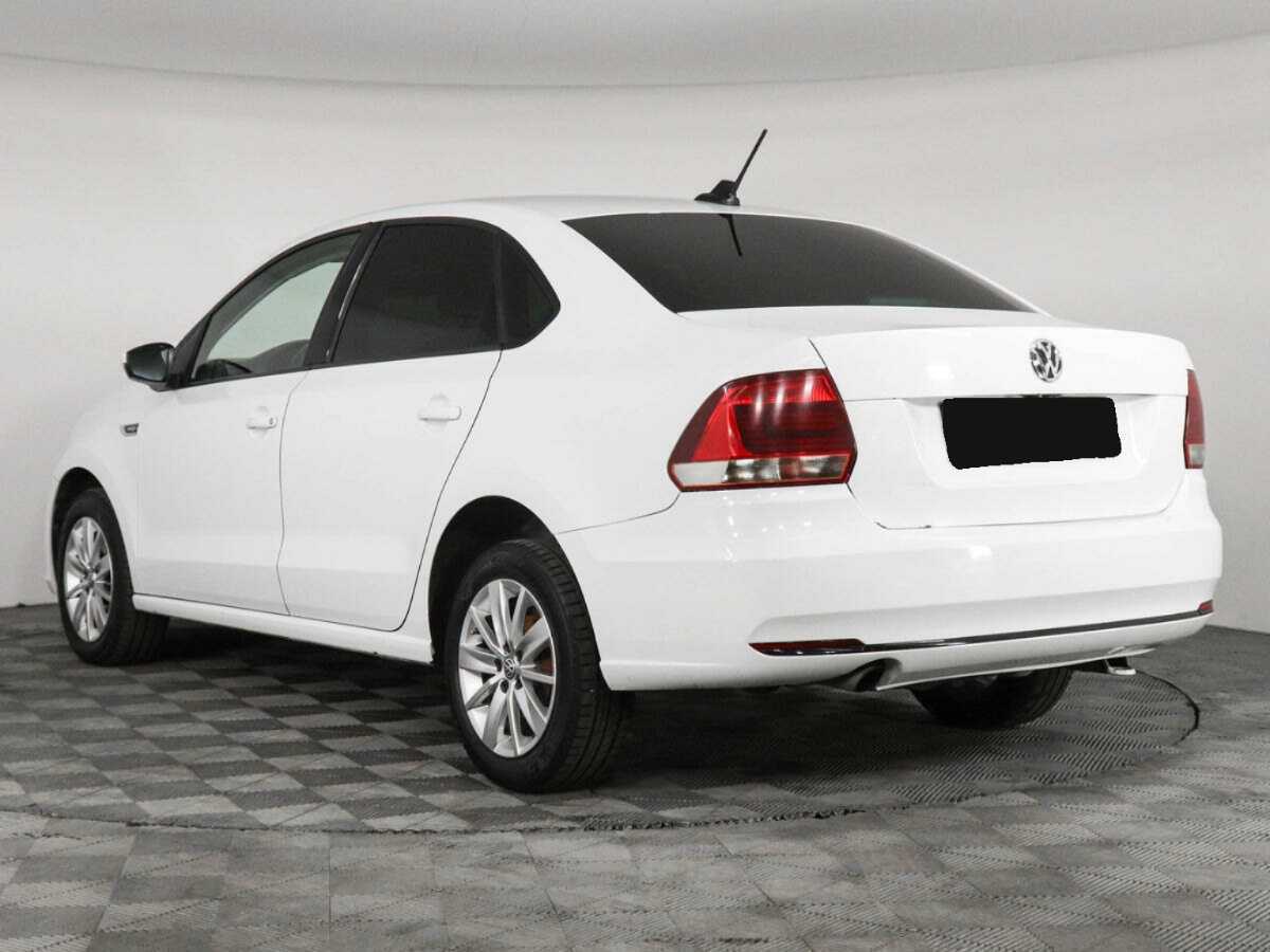 Купить Volkswagen Polo с пробегом. Фото: #6