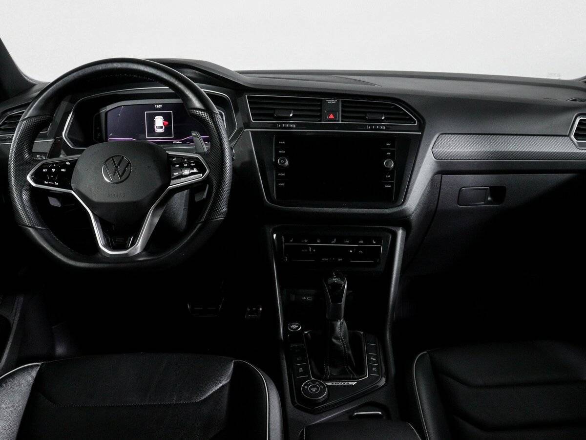 Купить Volkswagen Tiguan с пробегом. Фото: #9