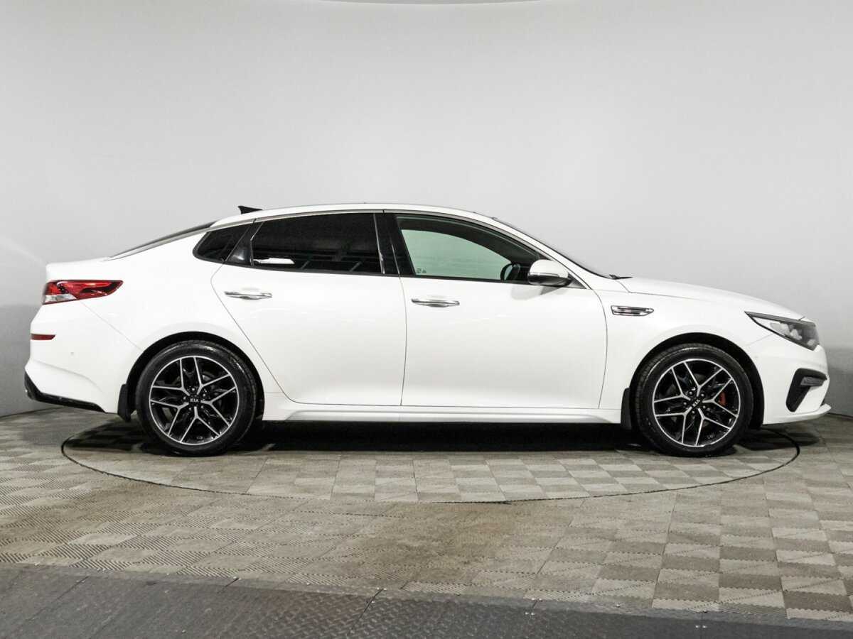 Купить Kia Optima с пробегом. Фото: #3