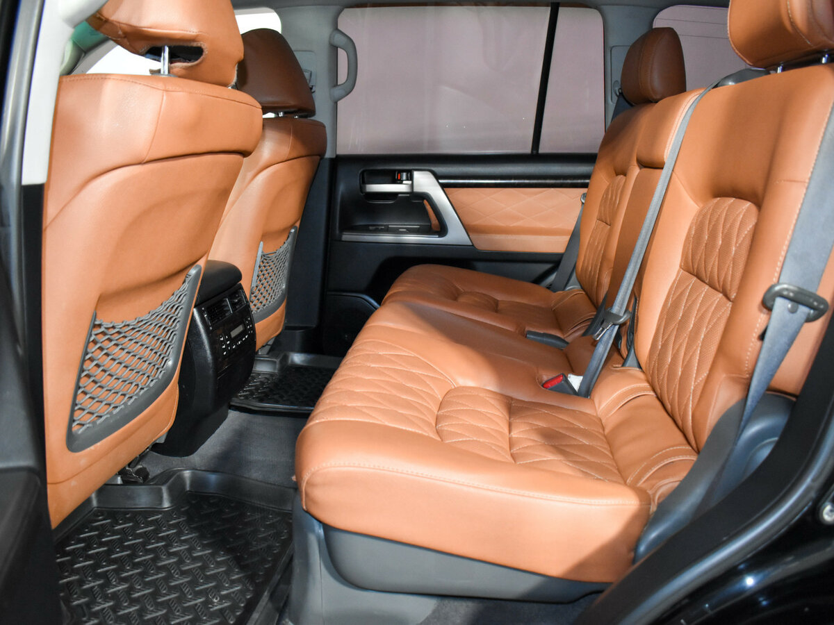 Купить Toyota Land Cruiser с пробегом. Фото: #8