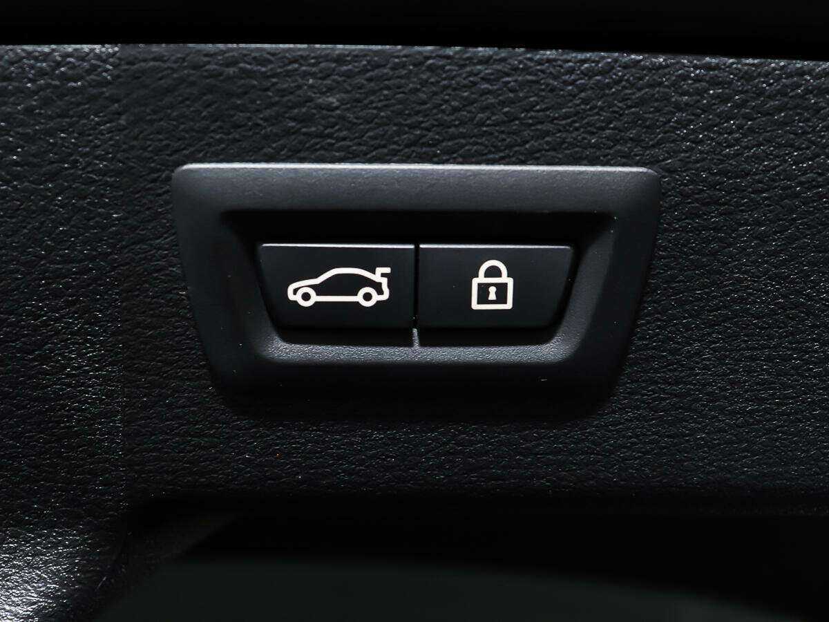 Купить BMW X6 с пробегом. Фото: #17