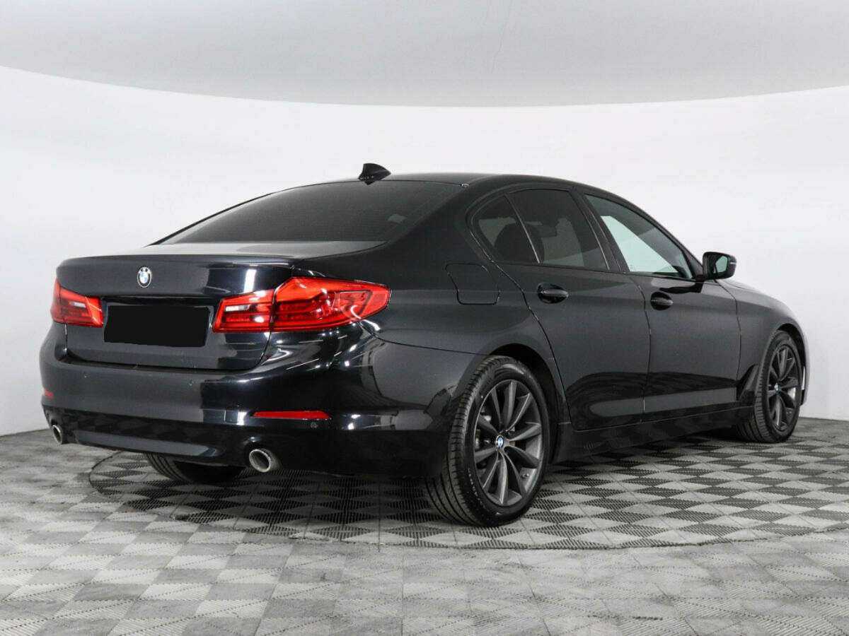 Купить BMW 5 серии с пробегом. Фото: #1