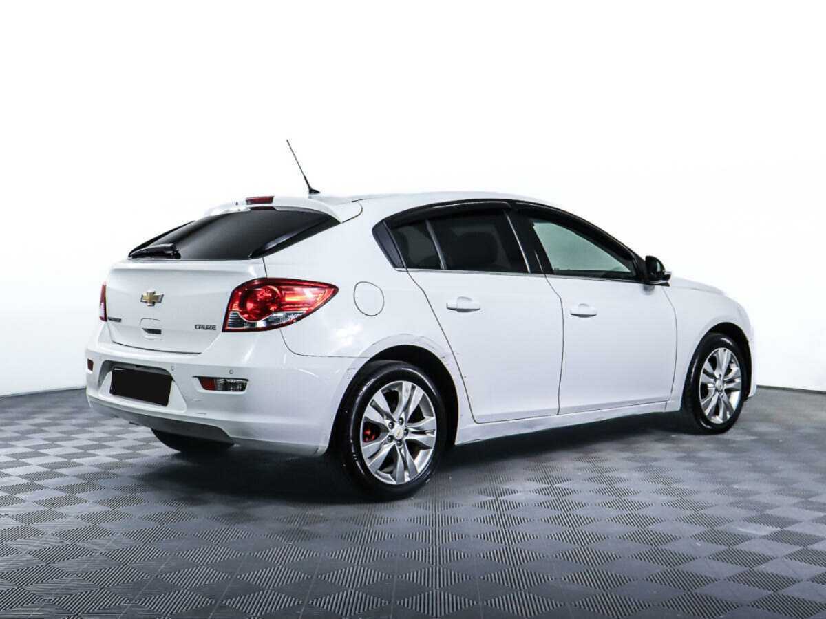 Купить Chevrolet Cruze с пробегом. Фото: #3