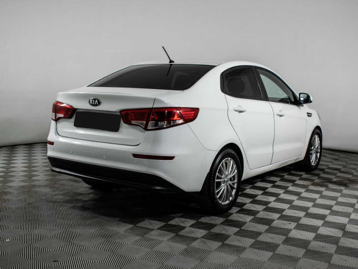 Купить Kia Rio с пробегом. Фото: #3