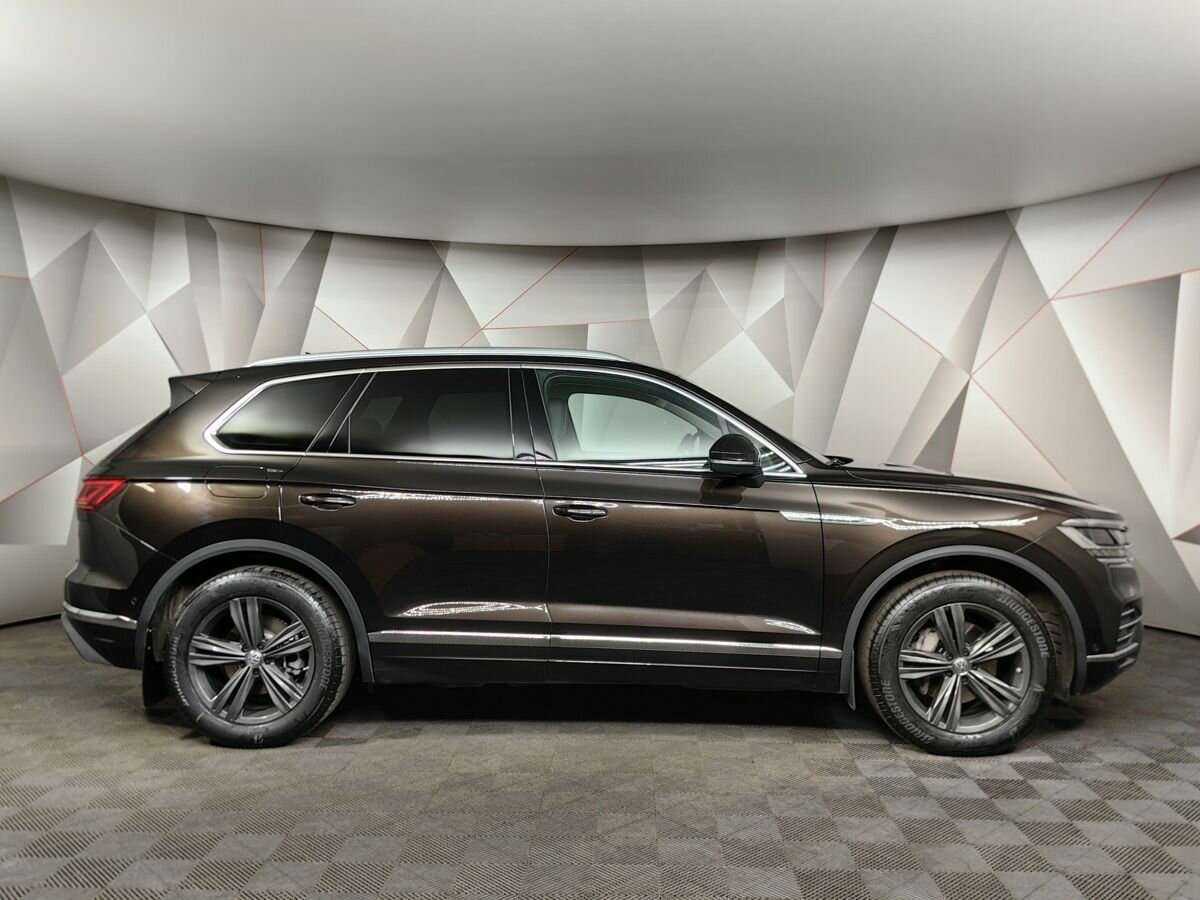 Купить Volkswagen Touareg с пробегом. Фото: #5