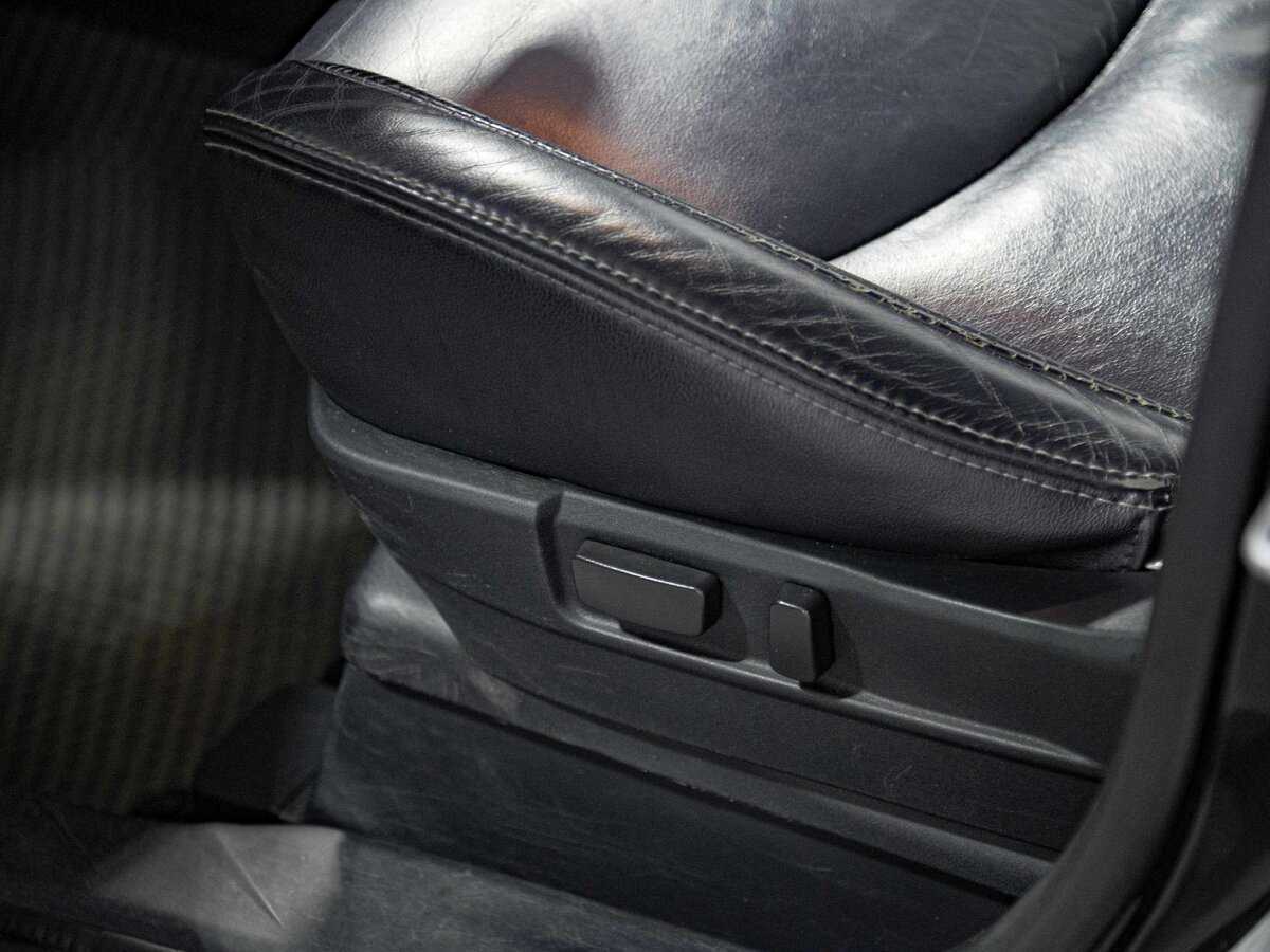 Купить Mitsubishi Outlander с пробегом. Фото: #14