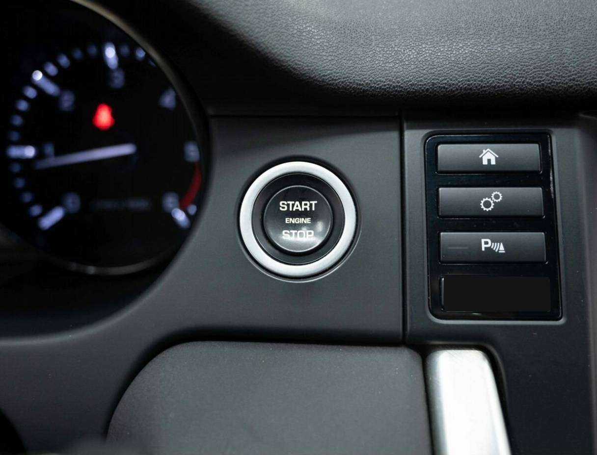 Купить Land Rover Discovery Sport с пробегом. Фото: #17