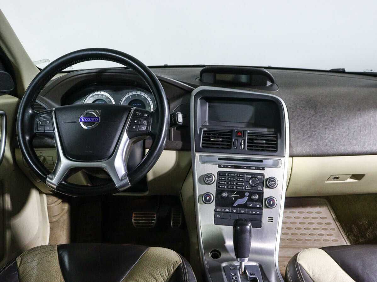Купить Volvo XC60 с пробегом. Фото: #9