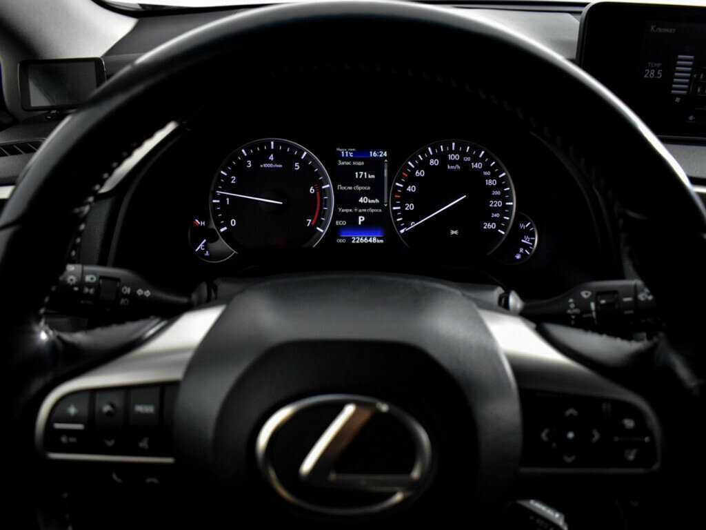 Купить Lexus RX с пробегом. Фото: #18