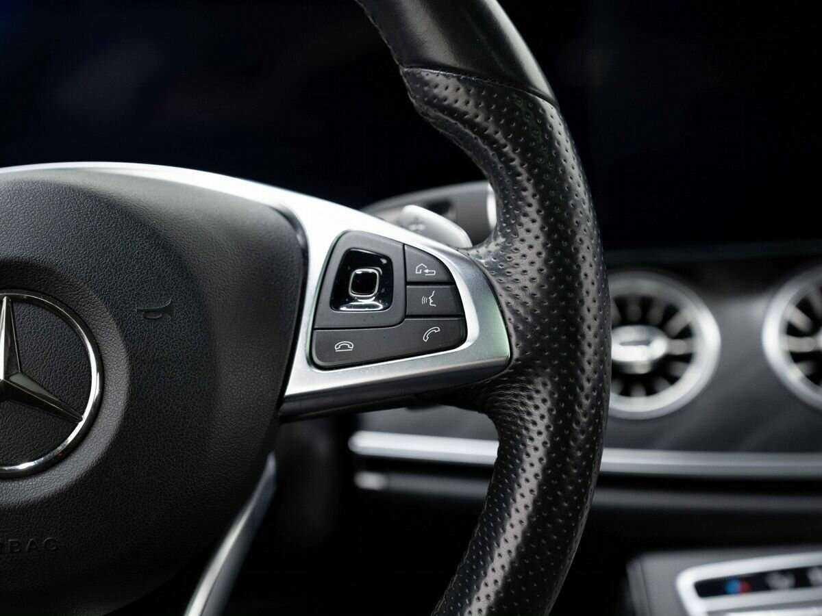 Купить Mercedes-Benz E-Класс с пробегом. Фото: #12