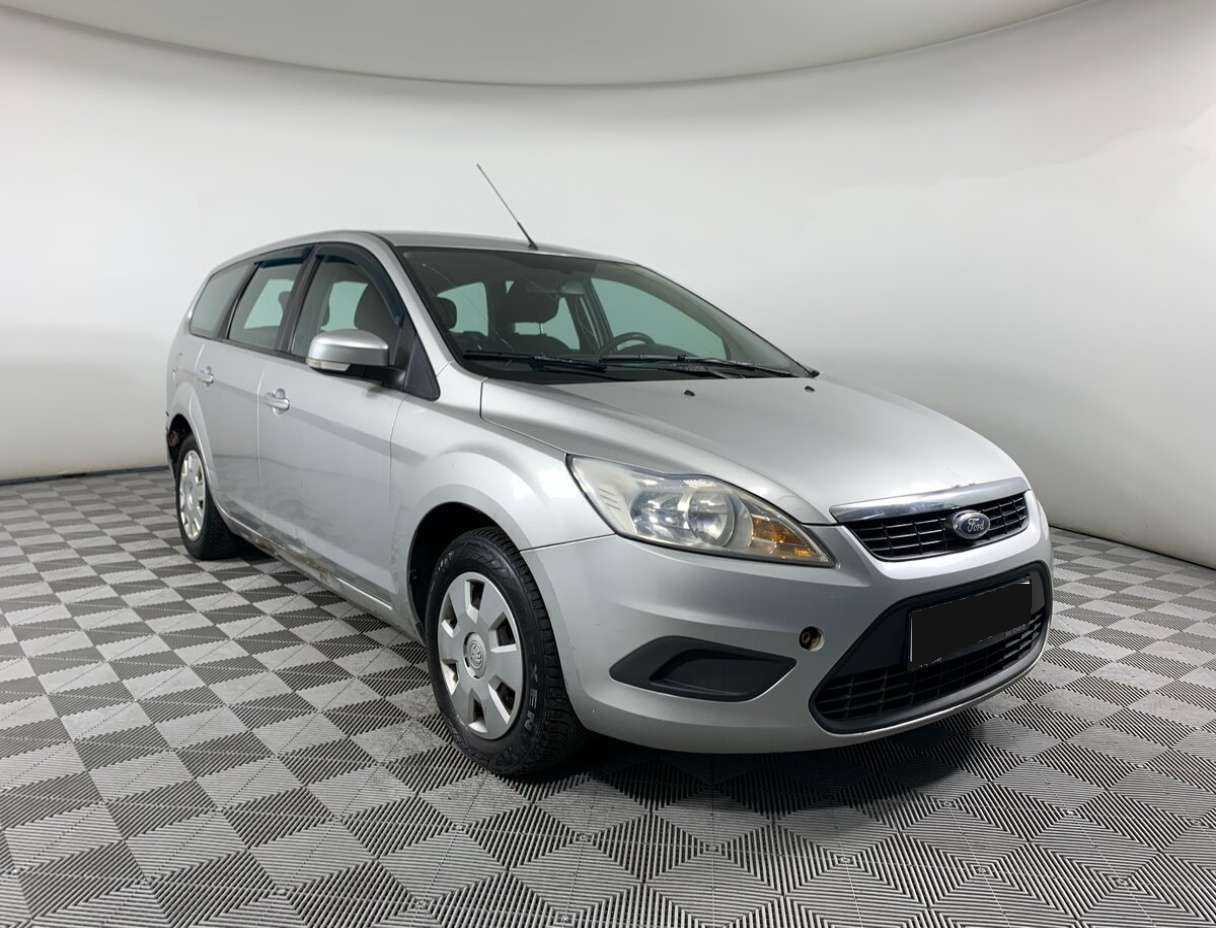 Купить Ford Focus с пробегом. Фото: #2