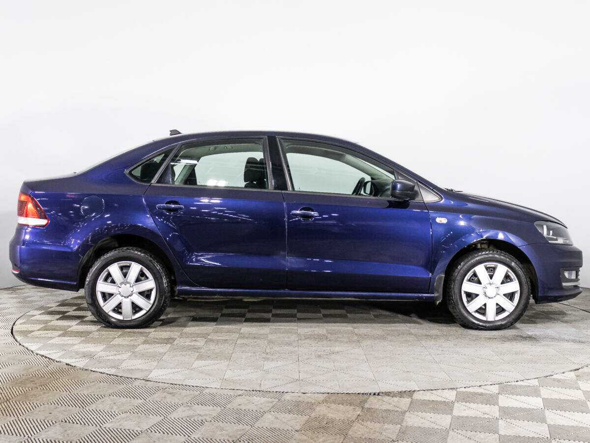 Купить Volkswagen Polo с пробегом. Фото: #3