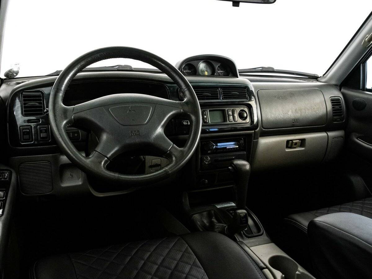 Купить Mitsubishi Pajero Sport с пробегом. Фото: #10