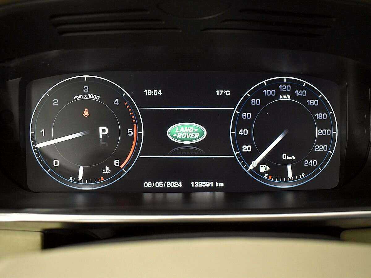 Купить Land Rover Range Rover с пробегом. Фото: #13