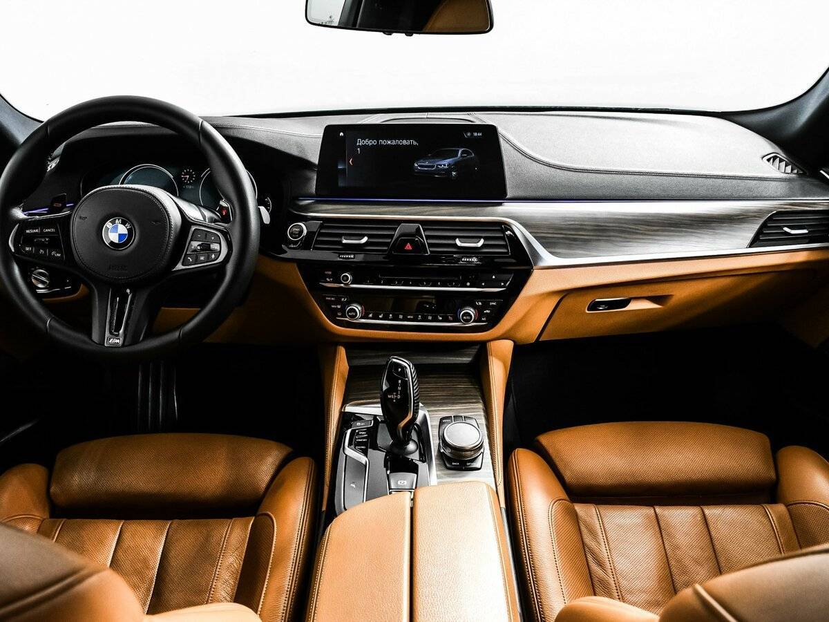 Купить BMW 5 серии с пробегом. Фото: #10