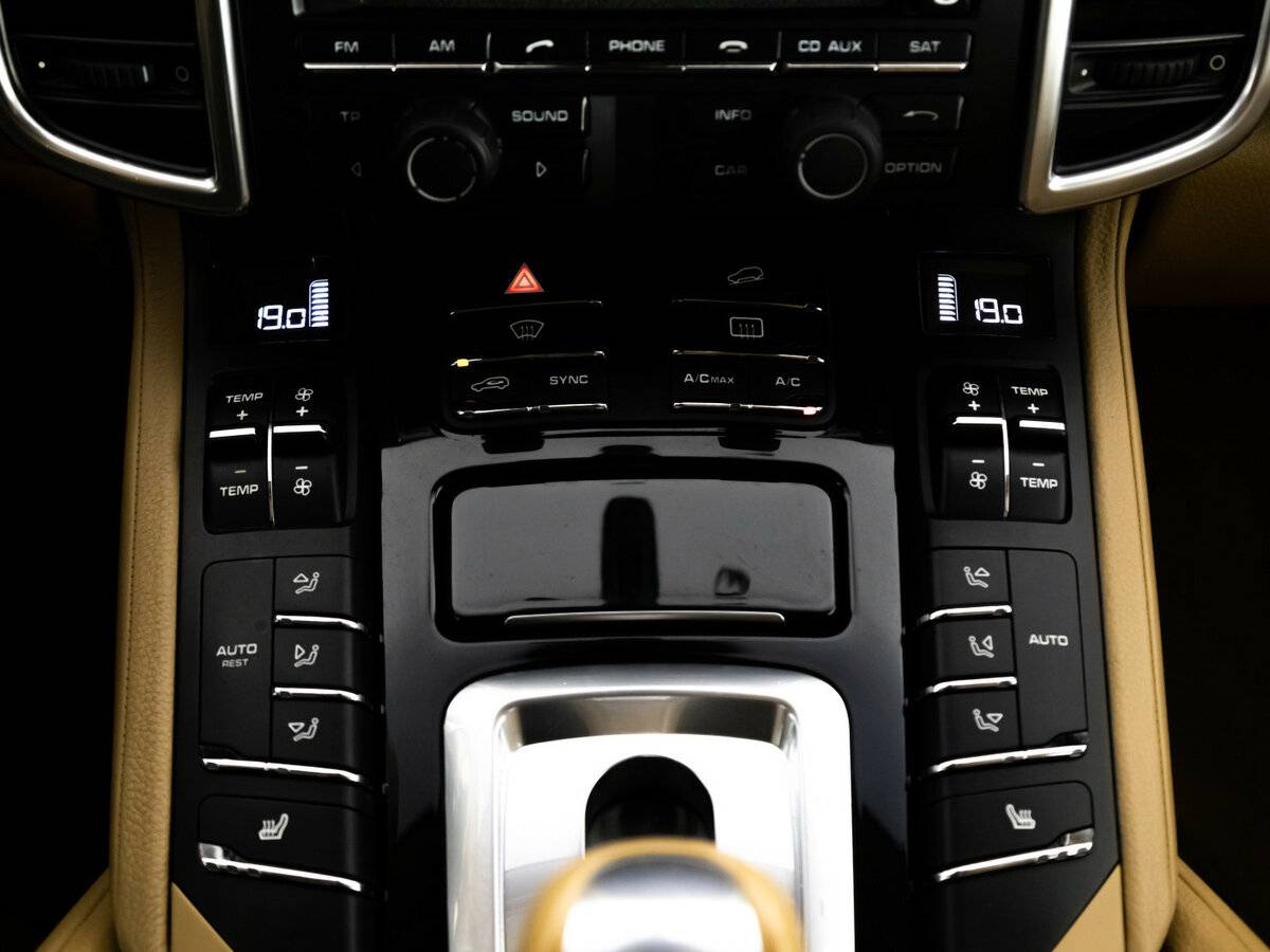 Купить Porsche Cayenne с пробегом. Фото: #13