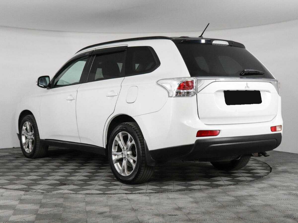 Купить Mitsubishi Outlander с пробегом. Фото: #6