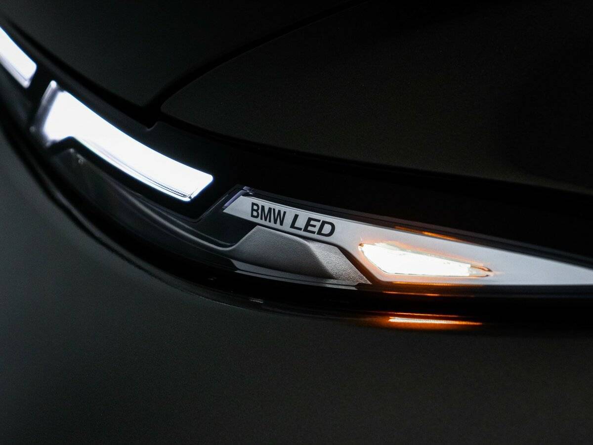 Купить BMW X7 с пробегом. Фото: #28