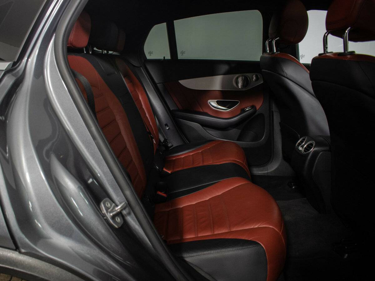Купить Mercedes-Benz GLC Coupe с пробегом. Фото: #9