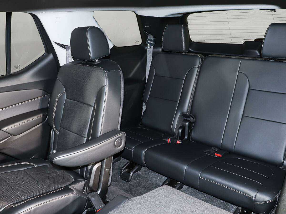 Купить Chevrolet Traverse с пробегом. Фото: #7
