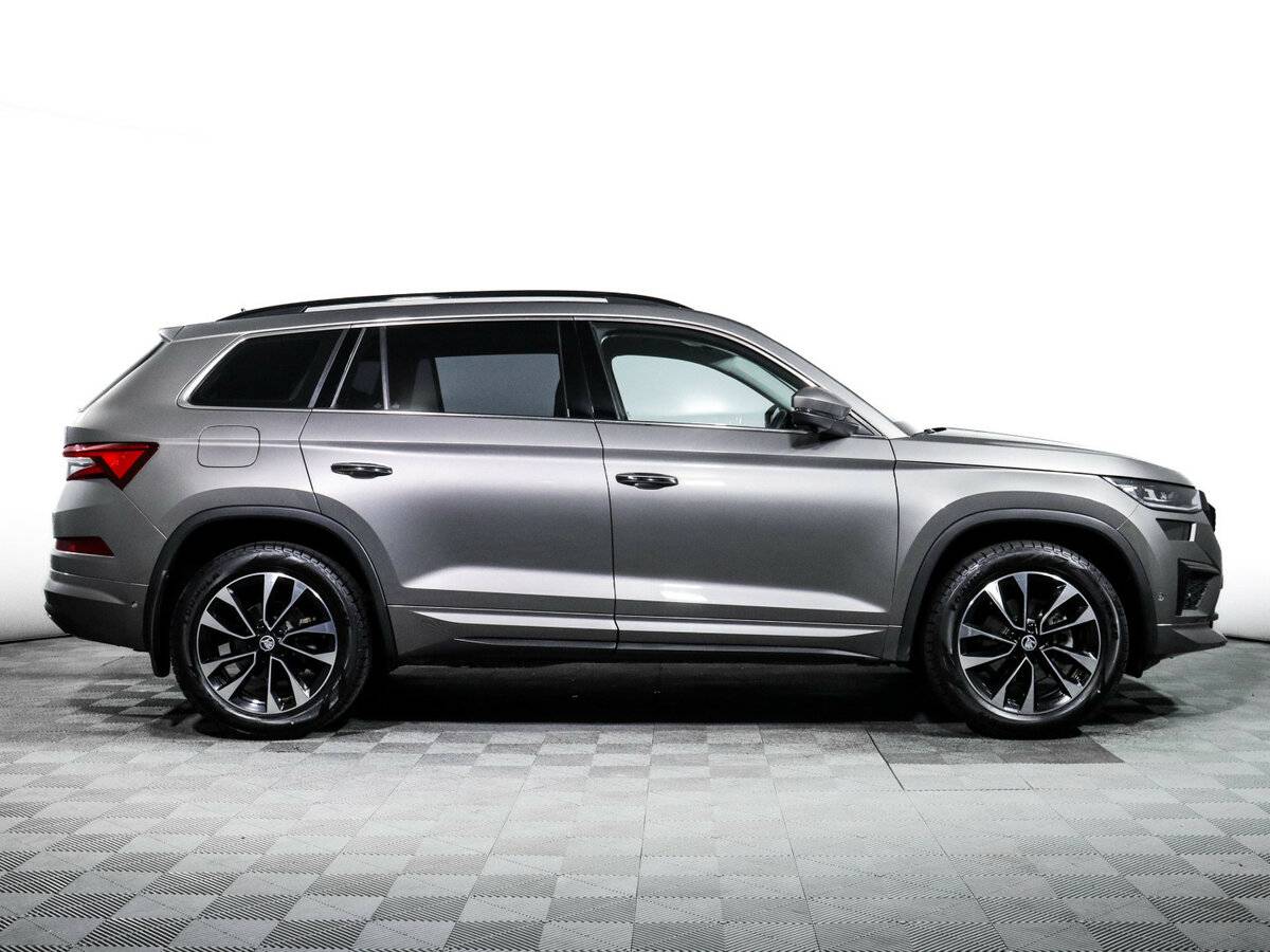Купить Skoda Kodiaq с пробегом. Фото: #3