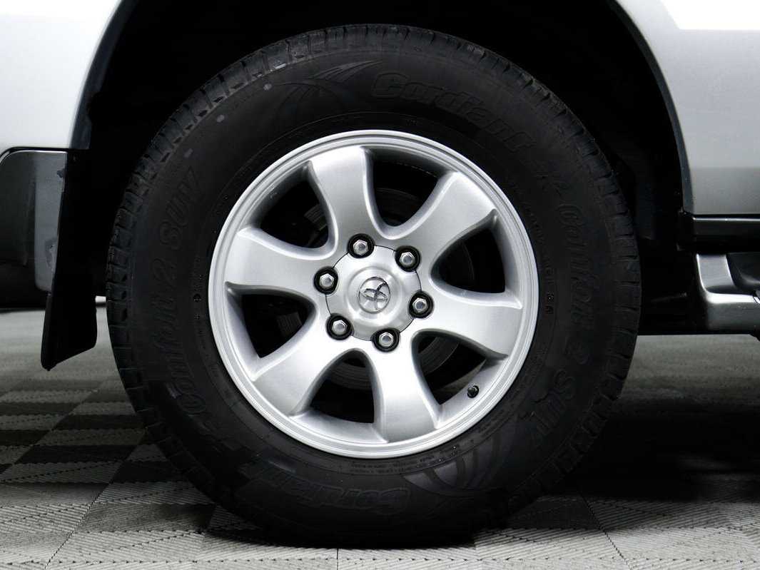 Купить Toyota Land Cruiser Prado с пробегом. Фото: #13
