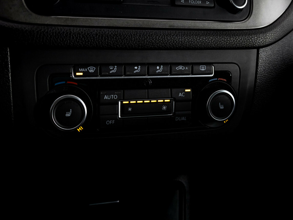 Купить Volkswagen Tiguan с пробегом. Фото: #10