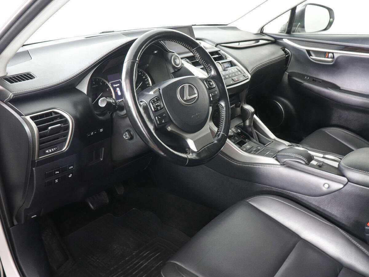 Купить Lexus NX с пробегом. Фото: #8