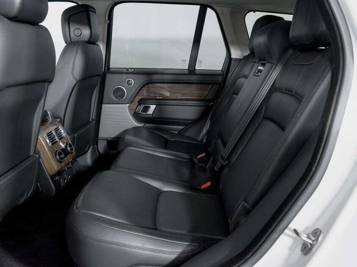 Купить Land Rover Range Rover с пробегом. Фото: #7