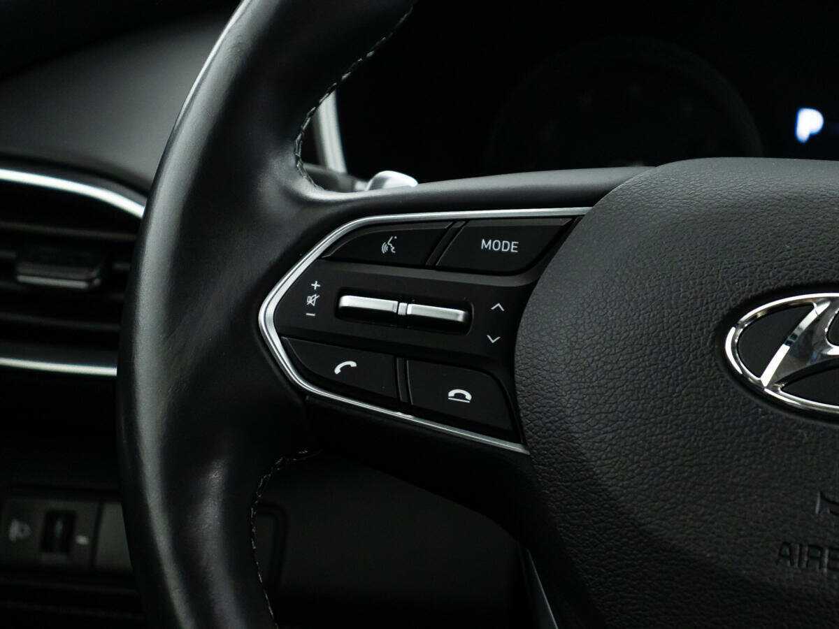 Купить Hyundai Santa Fe с пробегом. Фото: #22