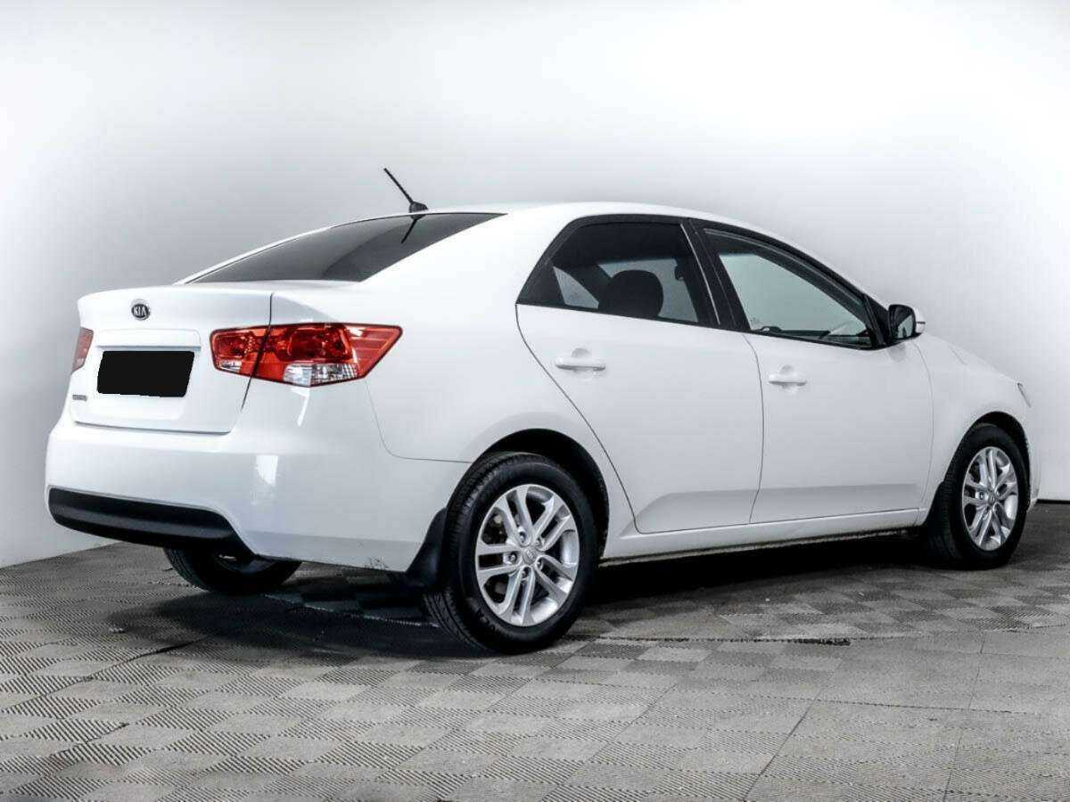 Купить Kia Cerato с пробегом. Фото: #3