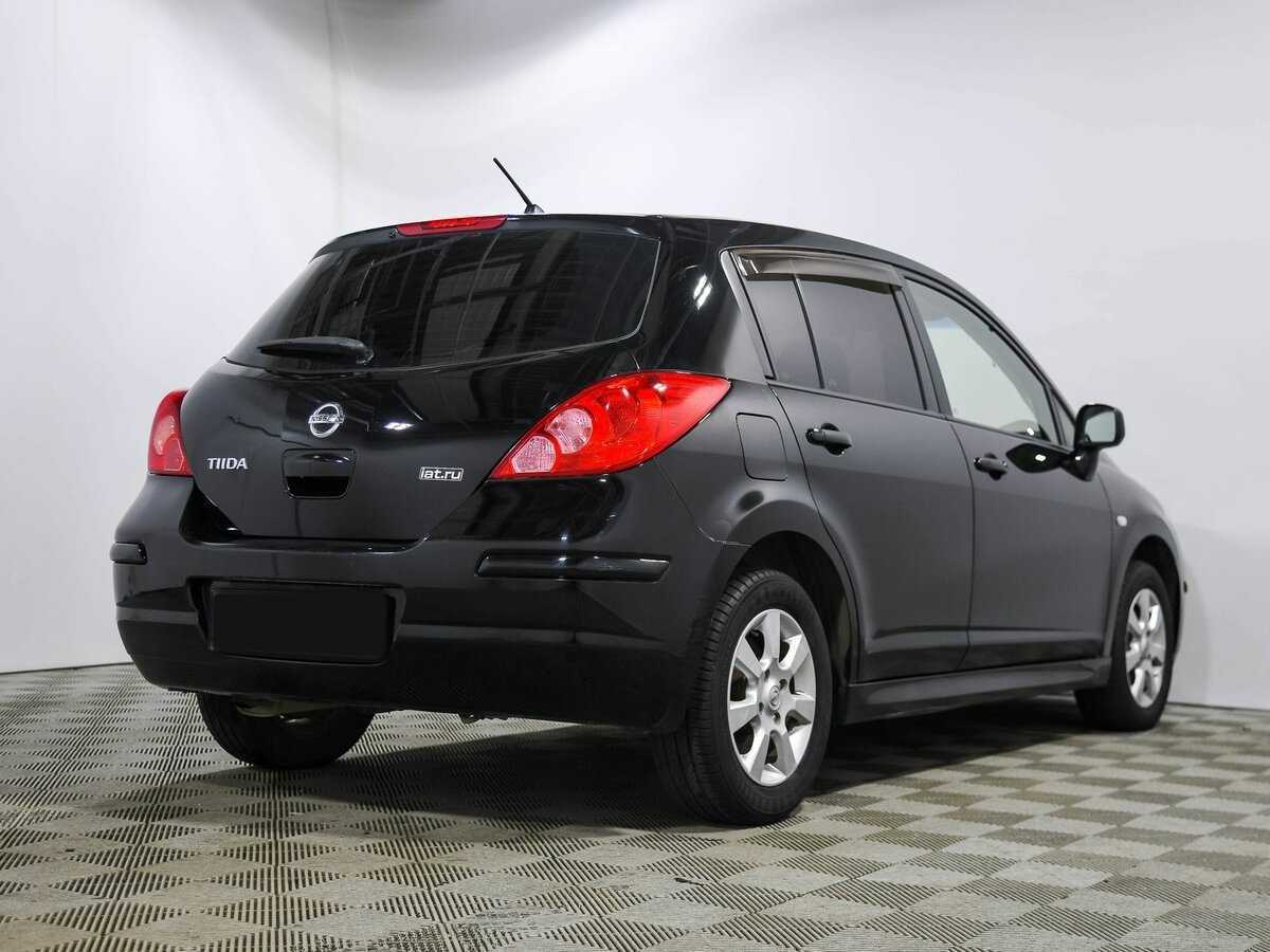Купить Nissan Tiida с пробегом. Фото: #3