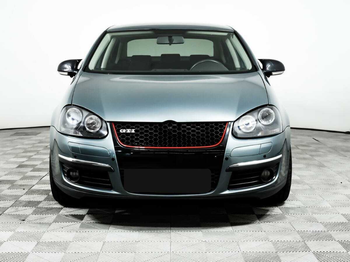 Купить Volkswagen Jetta с пробегом. Фото: #1