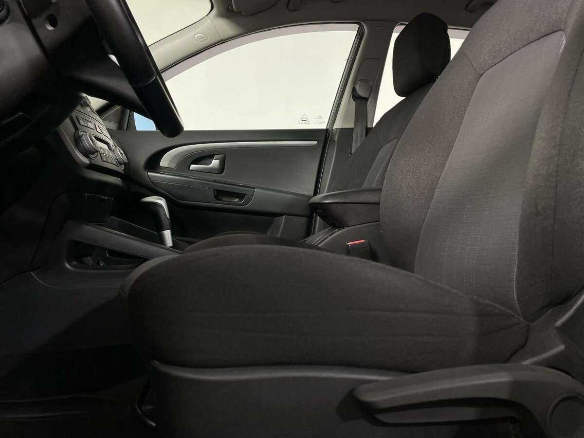 Купить Kia Ceed с пробегом. Фото: #9