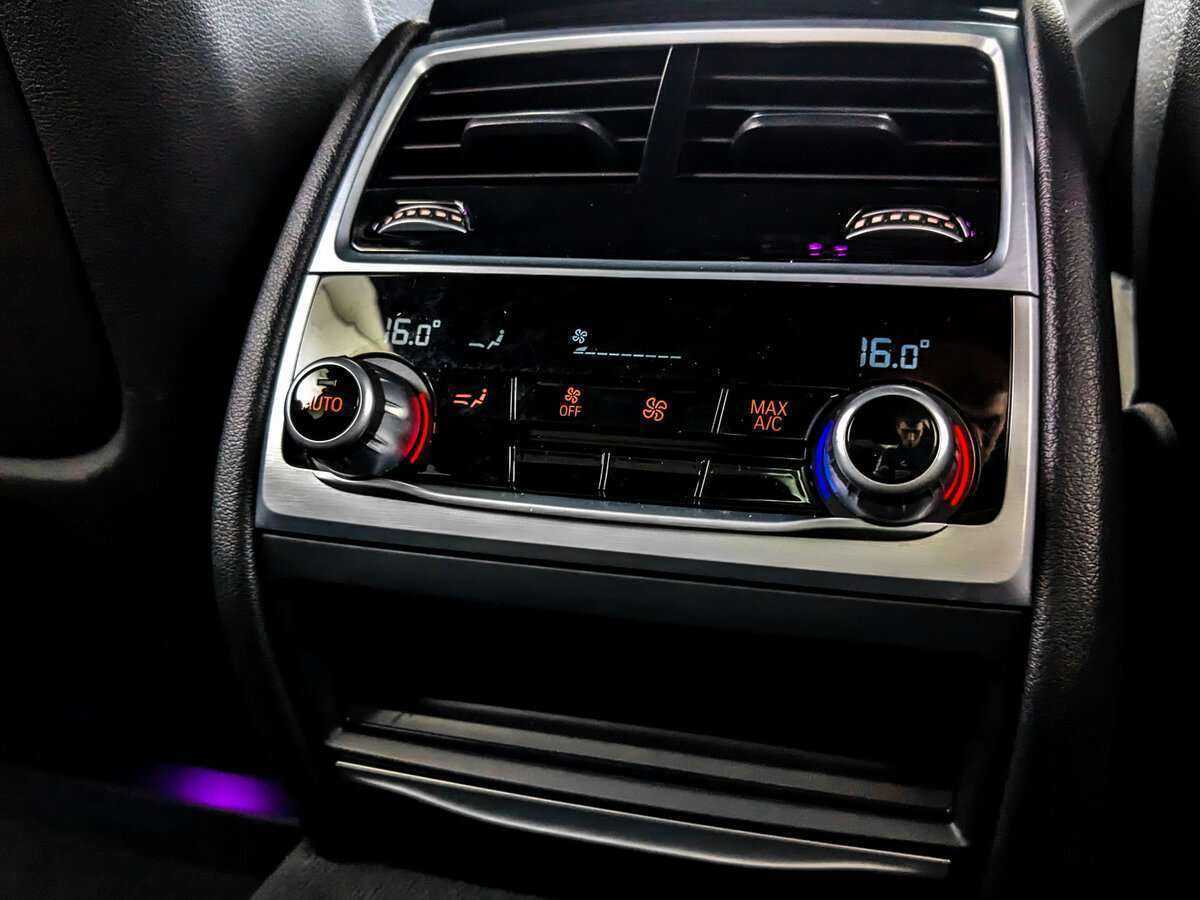 Купить BMW 7 серии с пробегом. Фото: #22