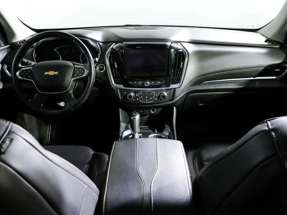 Купить Chevrolet Traverse с пробегом. Фото: #12