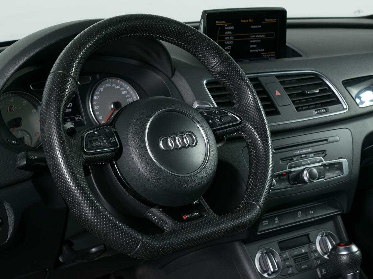 Купить Audi RS Q3 с пробегом. Фото: #9