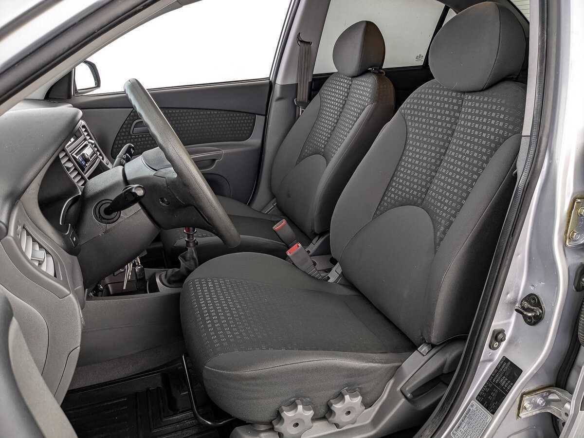 Купить Kia Rio с пробегом. Фото: #18