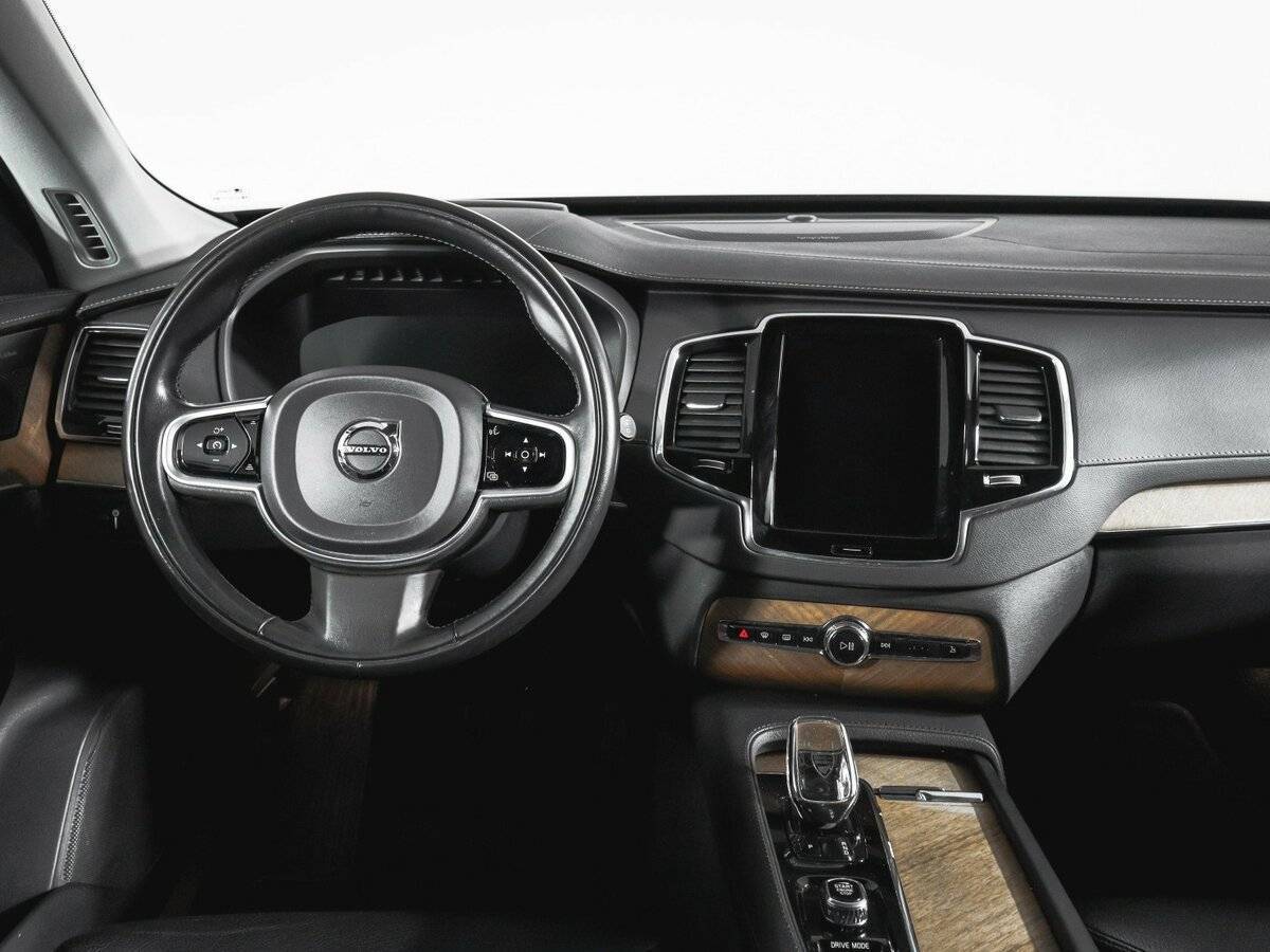 Купить Volvo XC90 с пробегом. Фото: #11