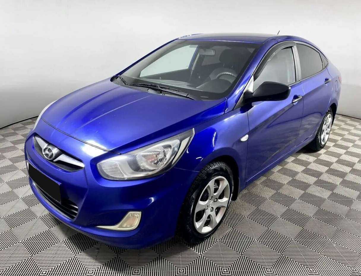 Купить Hyundai Solaris с пробегом. Фото: #0