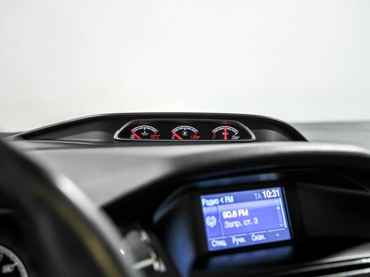 Купить Ford Focus ST с пробегом. Фото: #8