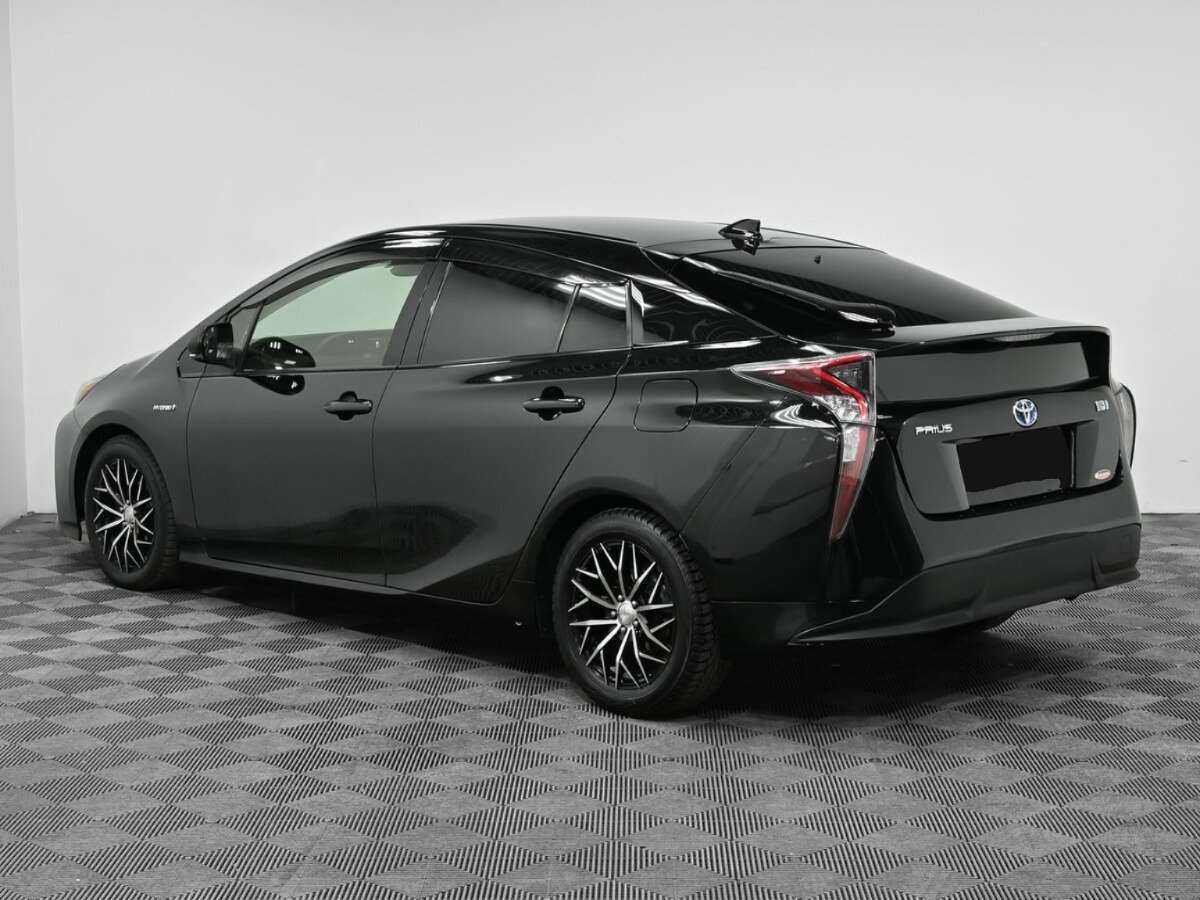 Купить Toyota Prius с пробегом. Фото: #3