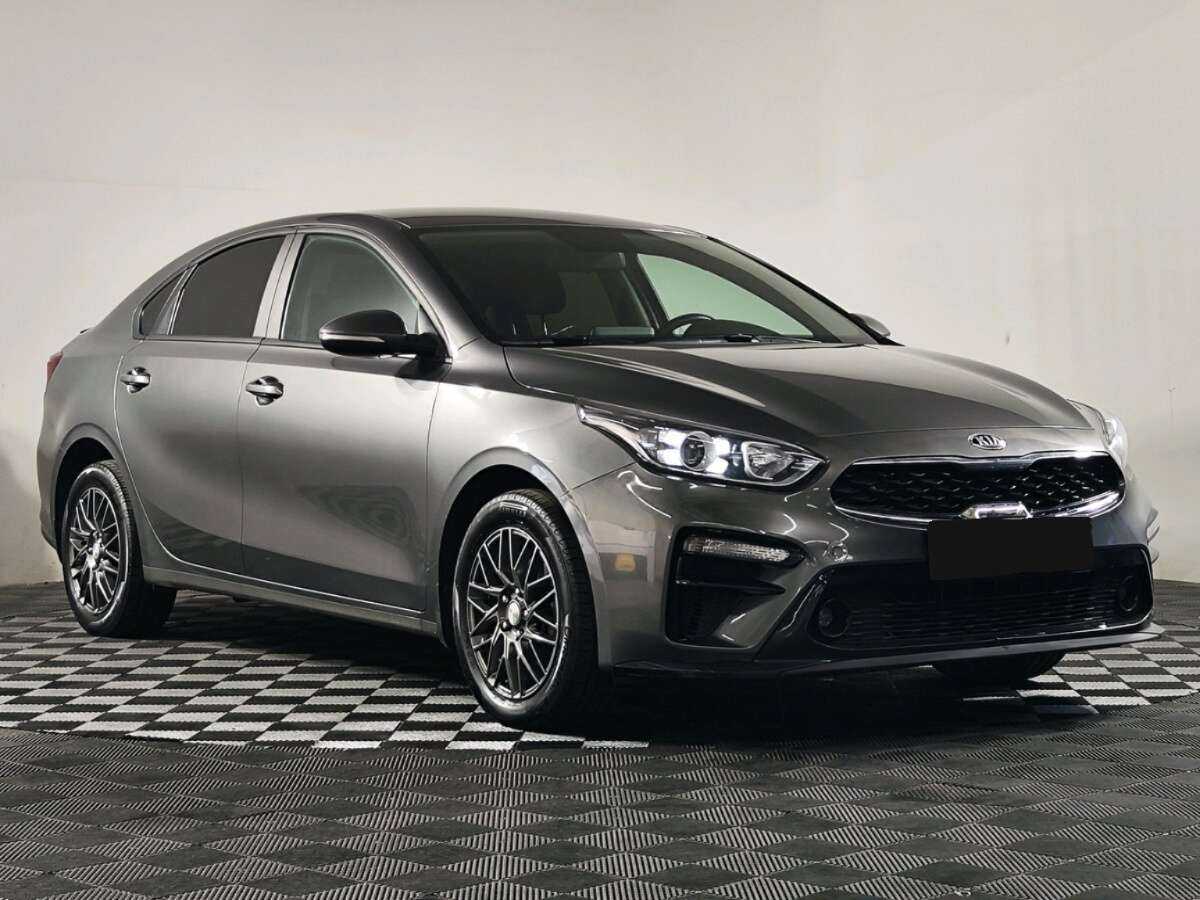 Купить Kia Cerato с пробегом. Фото: #1