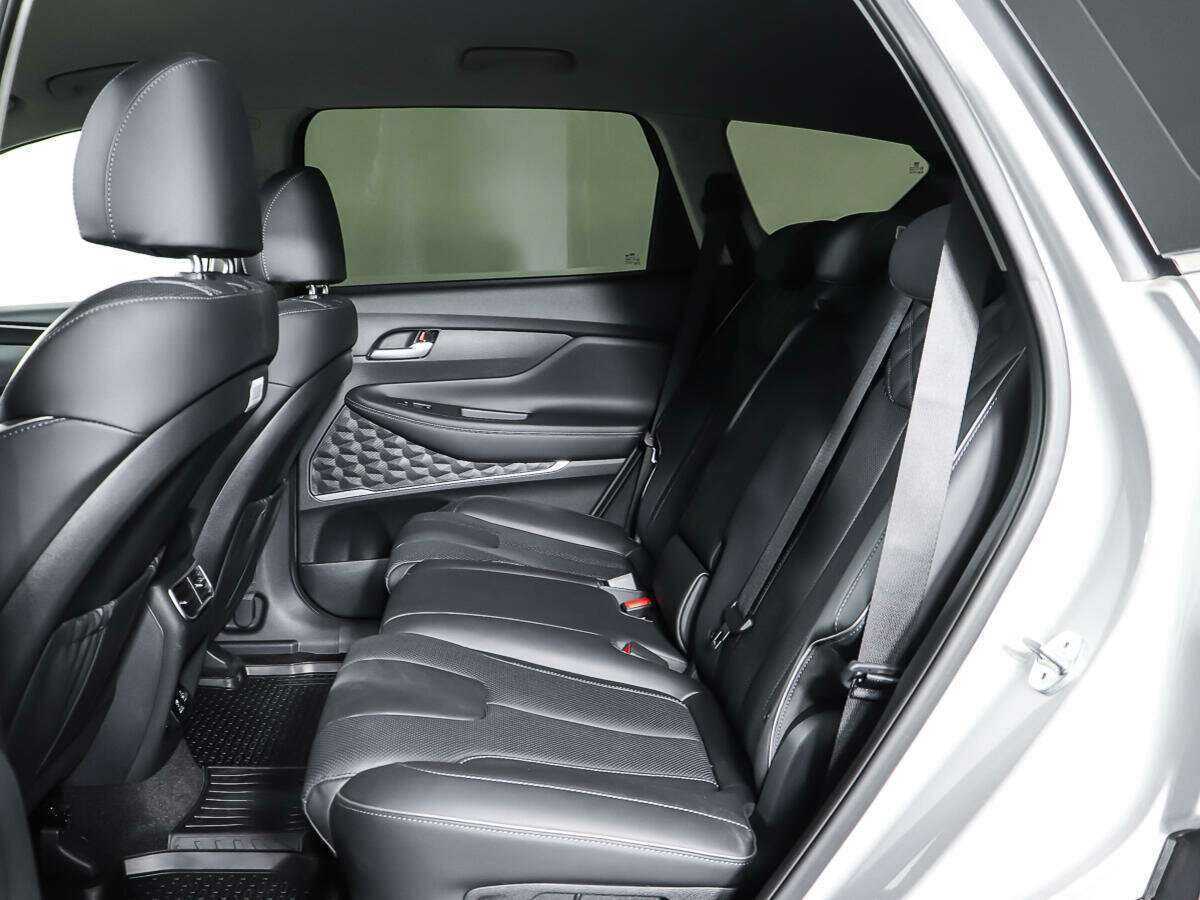 Купить Hyundai Santa Fe с пробегом. Фото: #10