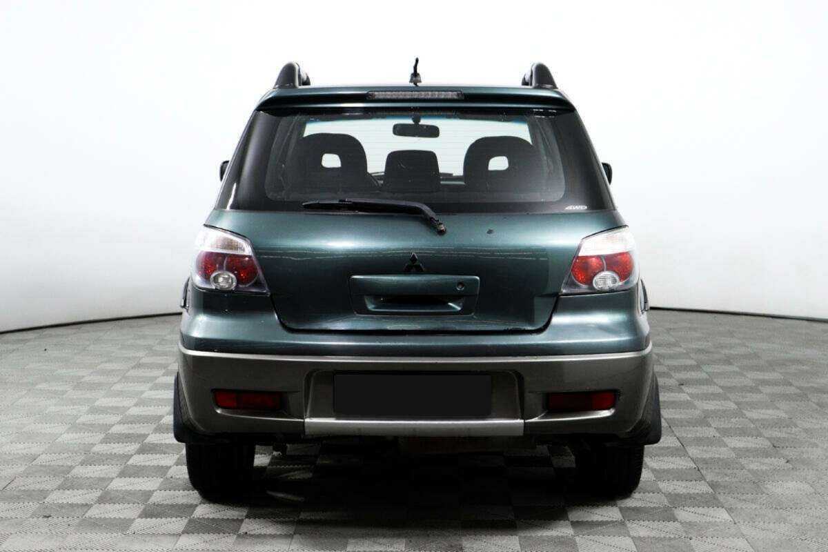 Купить Mitsubishi Outlander с пробегом. Фото: #3