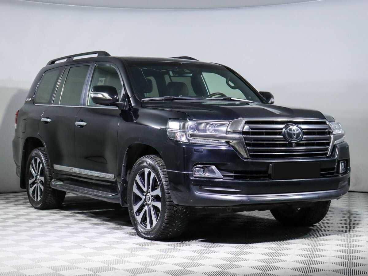 Купить Toyota Land Cruiser с пробегом. Фото: #2