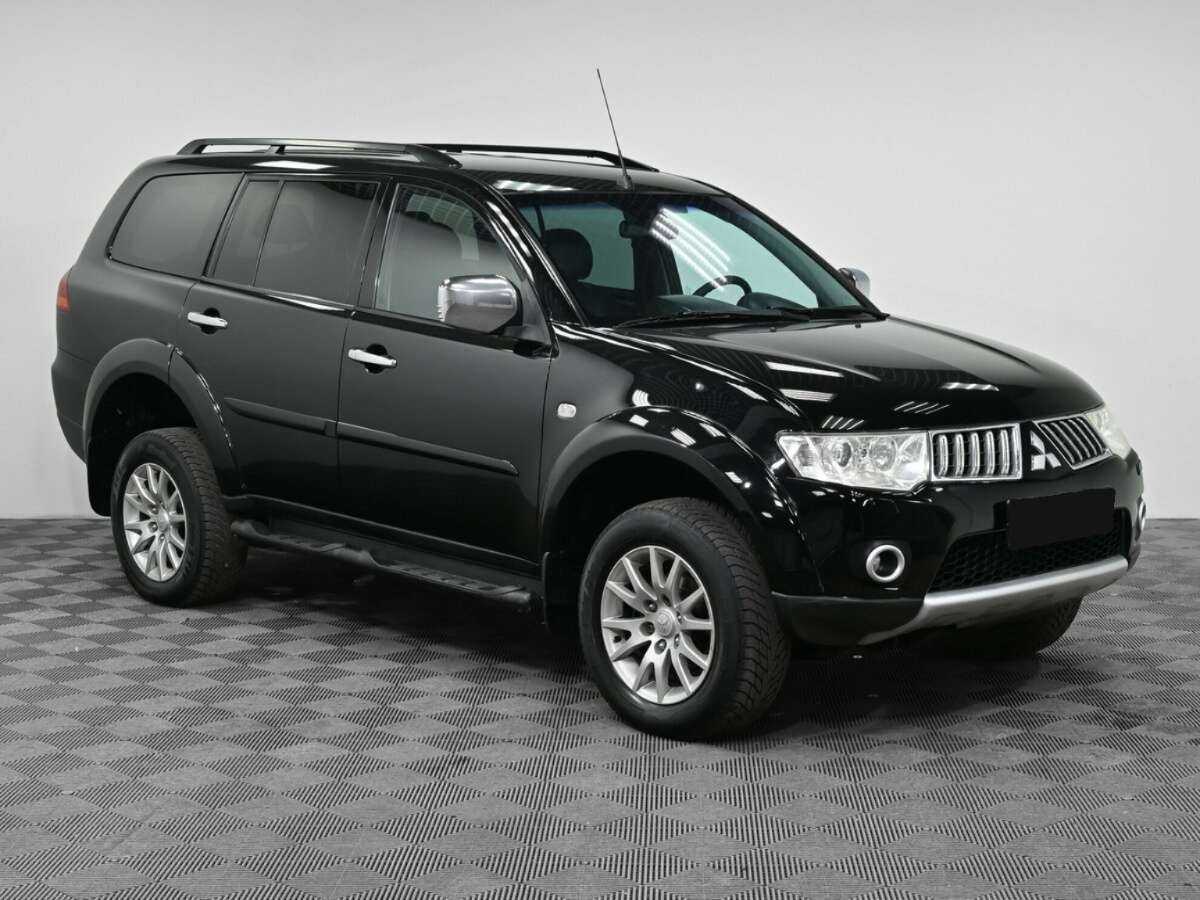 Купить Mitsubishi Pajero Sport с пробегом. Фото: #2