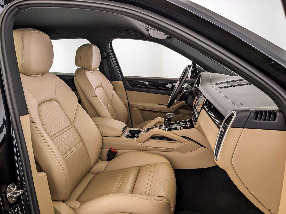 Купить Porsche Cayenne с пробегом. Фото: #24