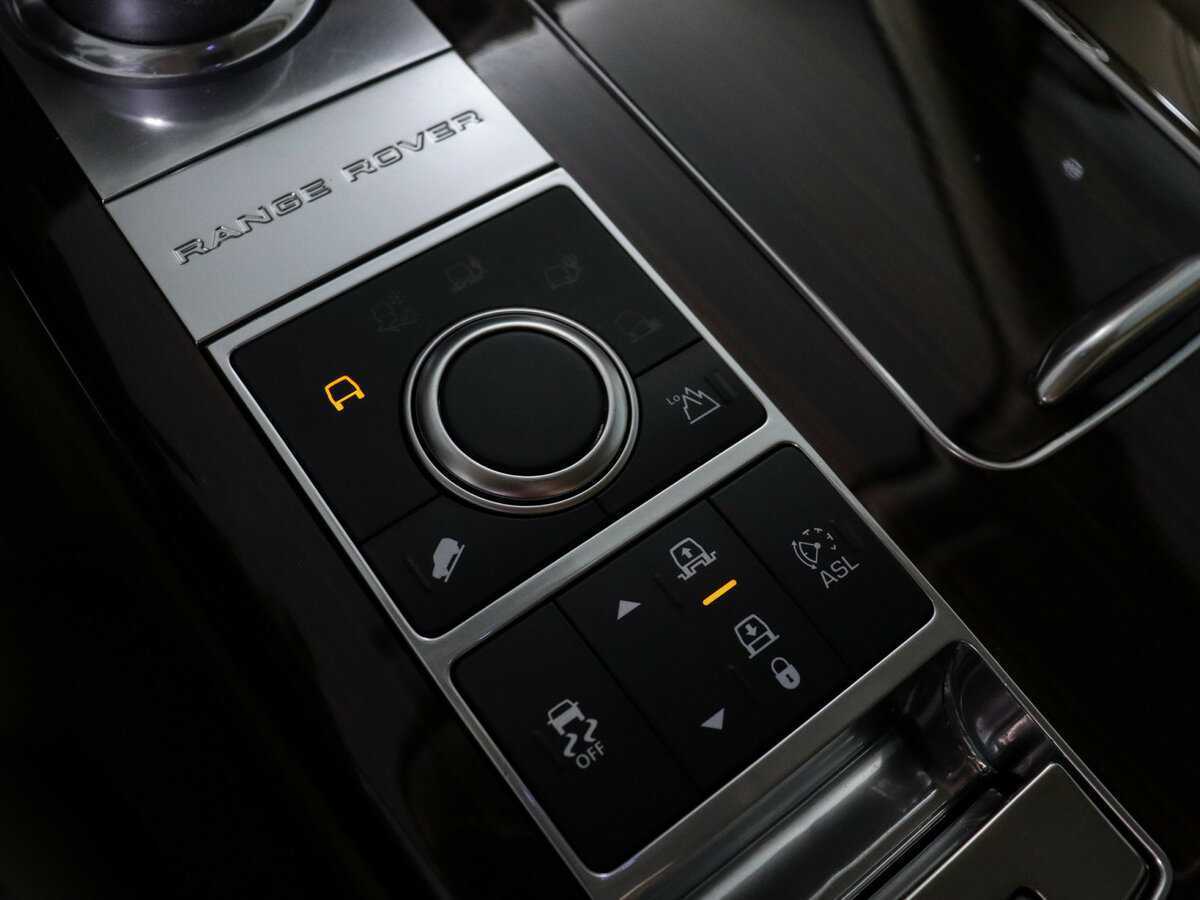 Купить Land Rover Range Rover с пробегом. Фото: #21